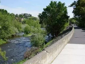 riveralk_crop-300x224.jpg