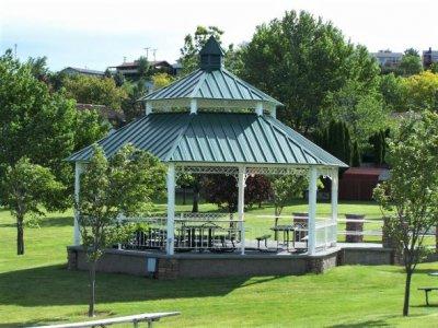 gazebo_rice-400x300.jpg