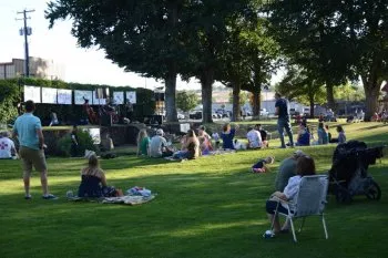 music_in_roy_raley_park_for_web_0-350x233.jpg