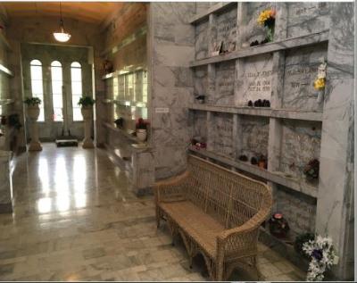 picture of inside mausoleum